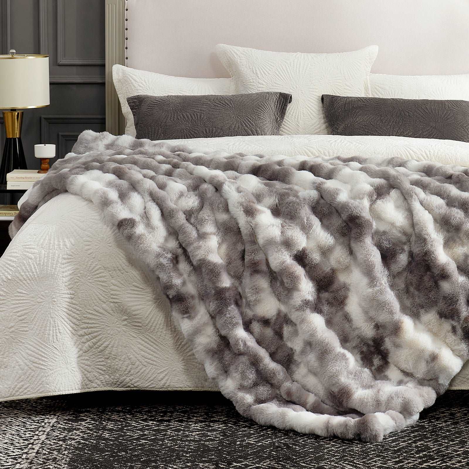 Snuggle Sac Bubble Faux Fur Blanket in gray and white, luxurious soft blanket on bed #color_Tie-dye Taupe