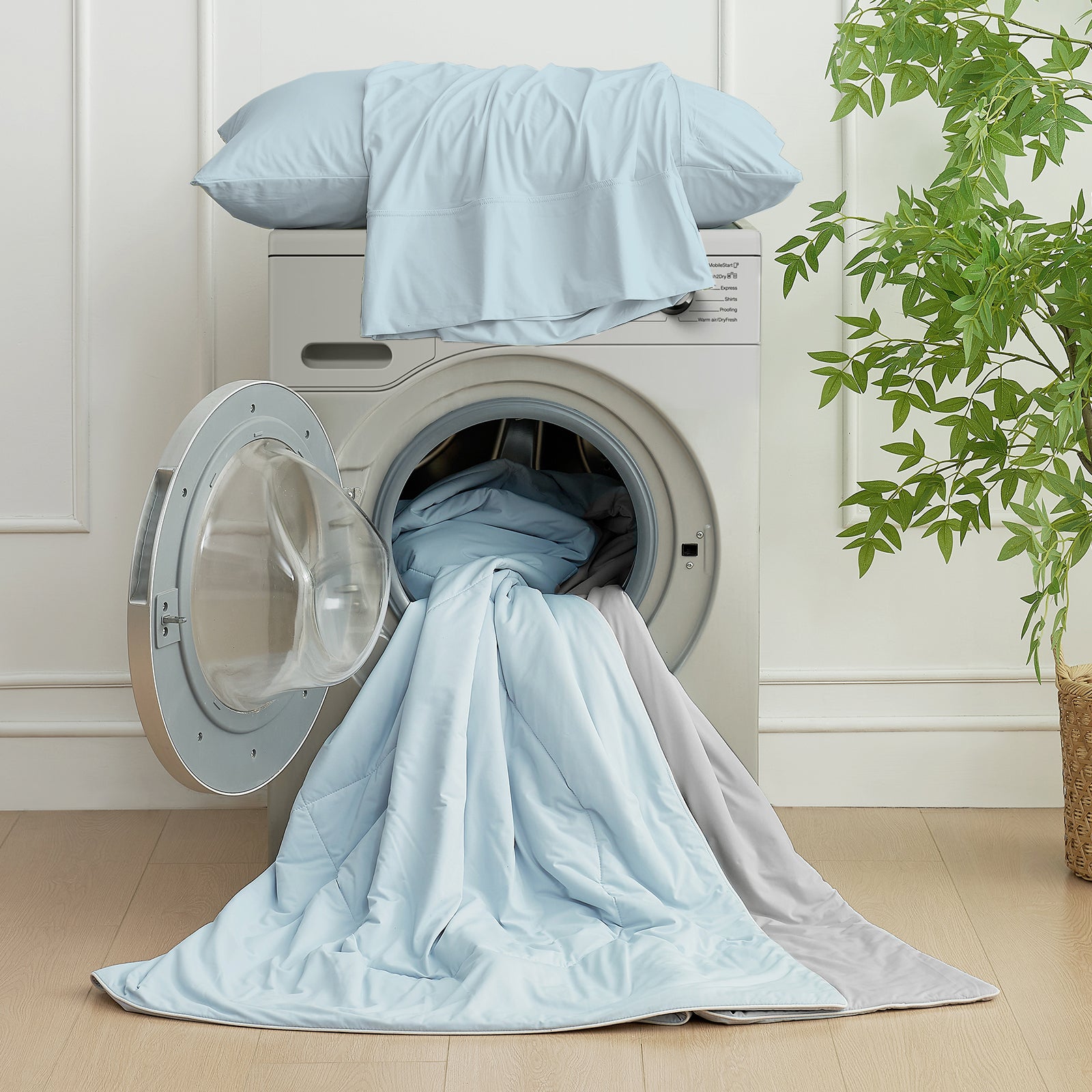 Machine washable Snuggle Sac cooling comforter for easy care in grey/blue color#color_Grey/Blue