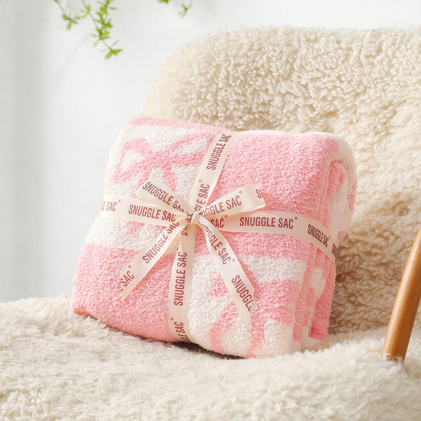 Snuggle Sacs Reversible Checkered Bow Feather Yarn Knit Throw Blanket wrapped with ribbon as a perfect gift#color_Pink_Bow