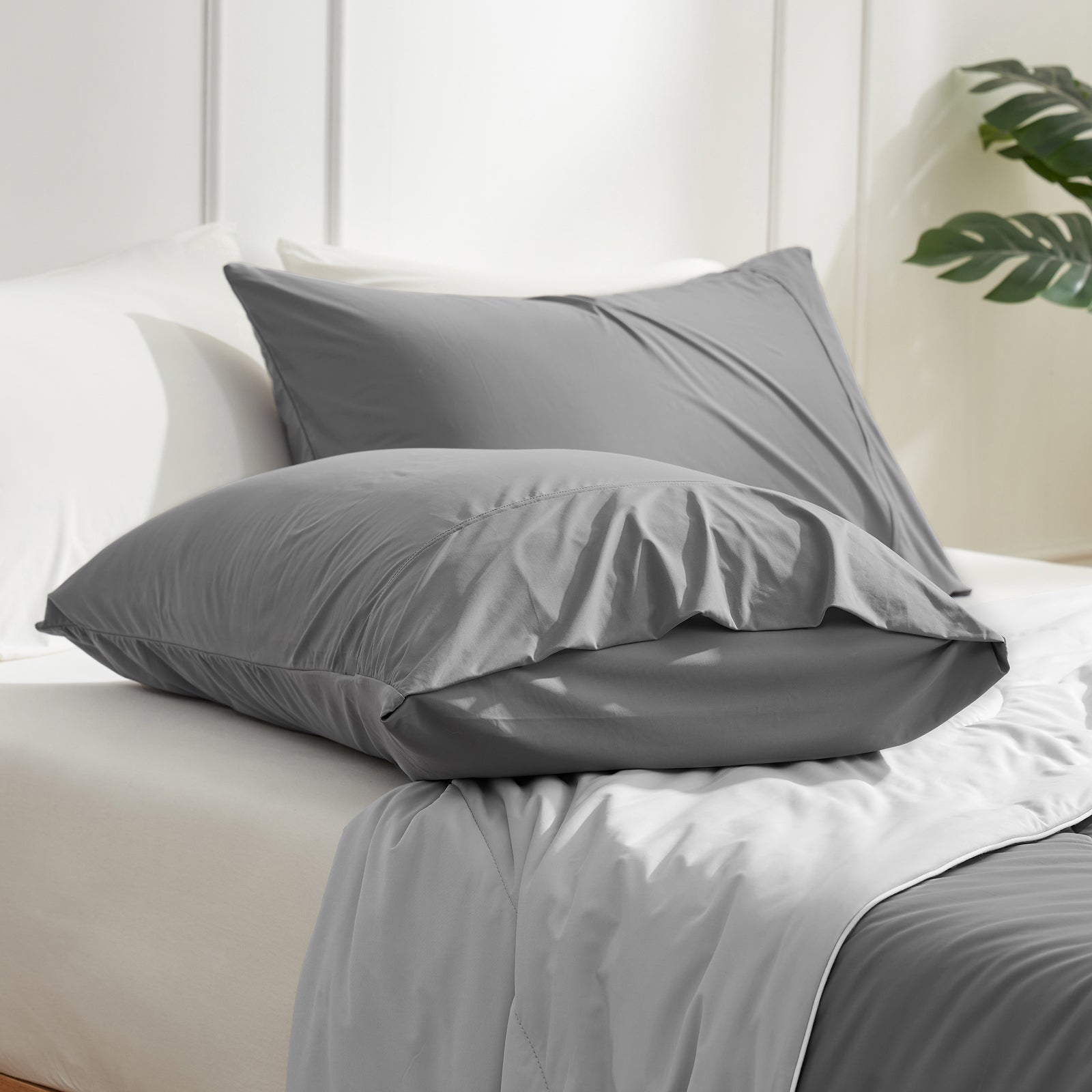 Set contents: Snuggle Sac 2 pack pillowcases included#Color_Dark Grey