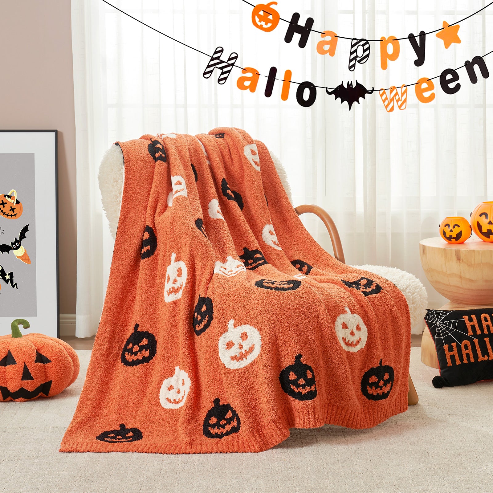 MochiSoft™ Reversible Pumpkin Bat Throw Blanket