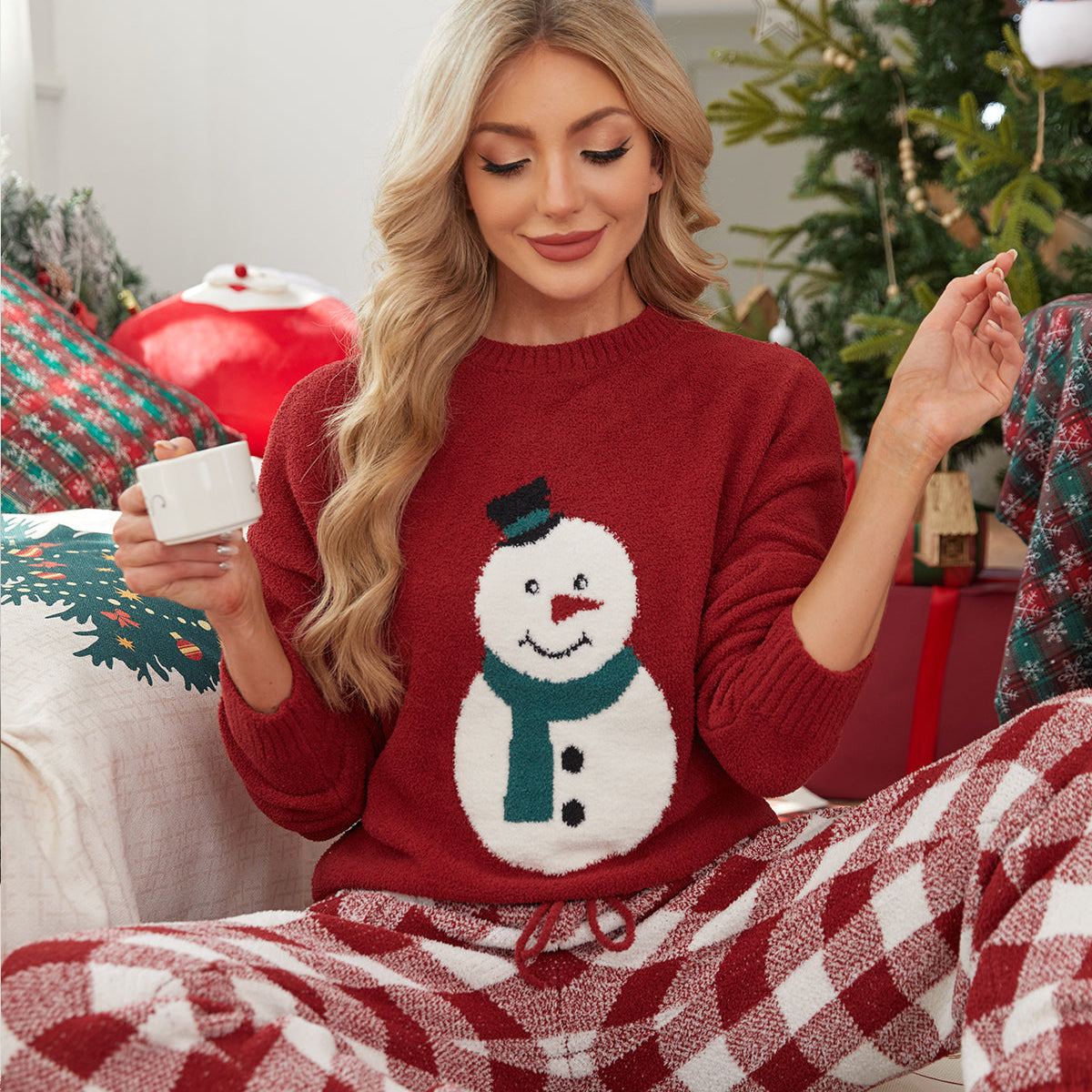 SnugChic Crewneck Loungewear Set - Snowman