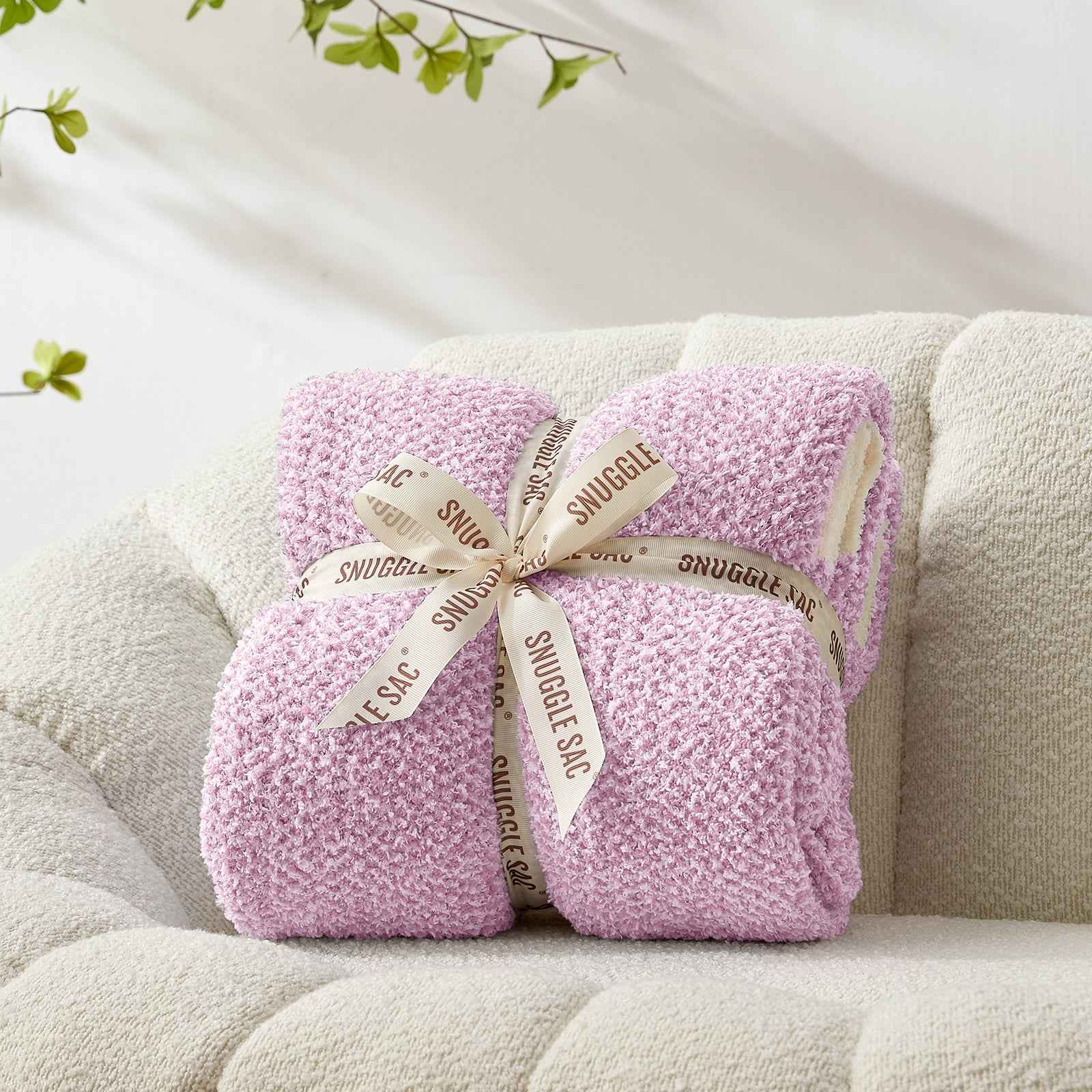 Snuggle Sac Heather Feather Yarn Lilac Knit Throw Blanket wrapped as a perfect gift for people#Color_Lilac